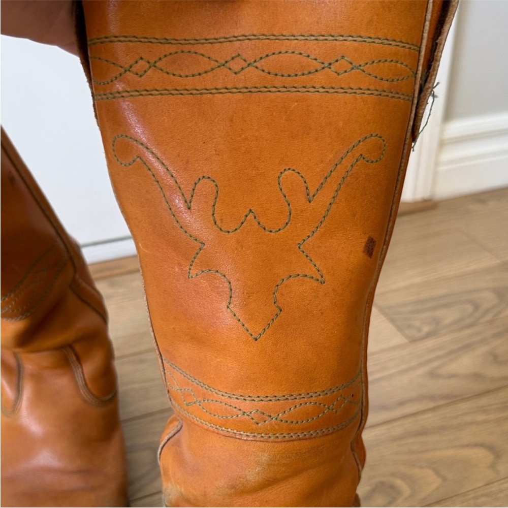 Vintage 70s Longhorn Stitched
Campus Frye Style Boots
Women's 8 - Picture 8 of 8